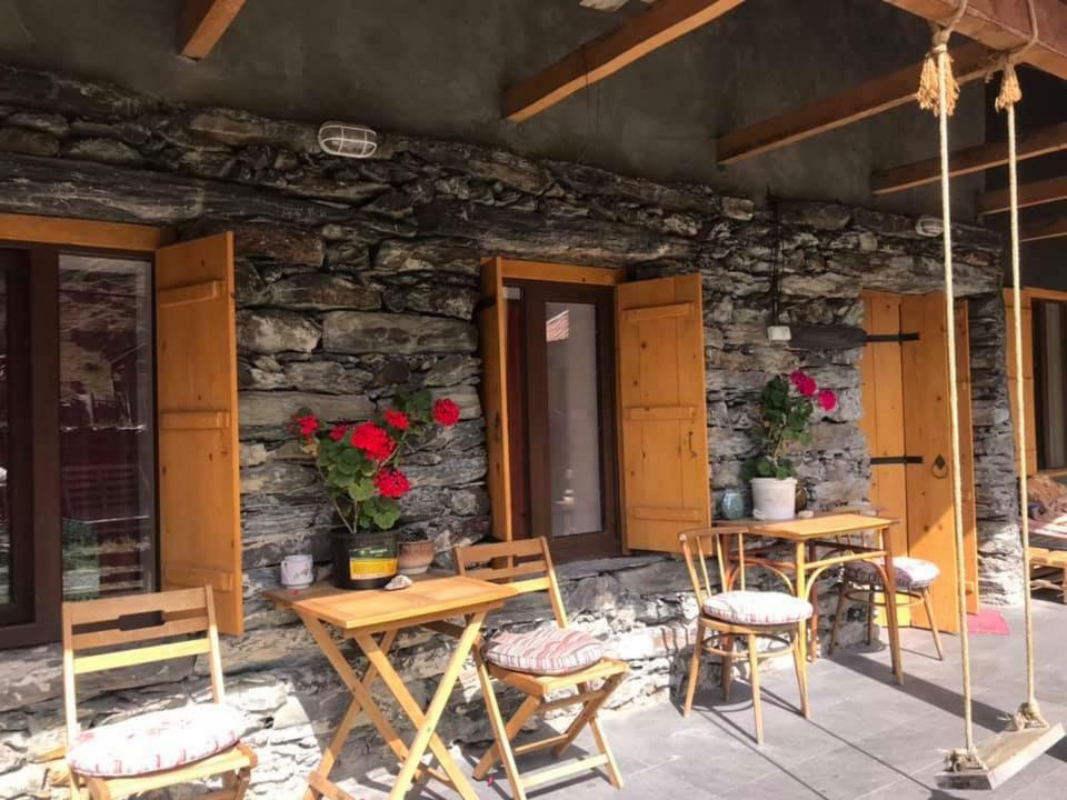 Отель Sno House In Kazbeg Экстерьер фото